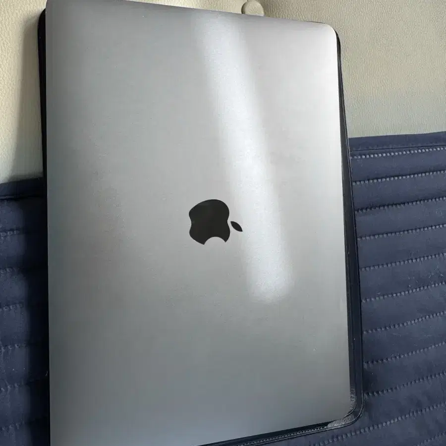 MacBook Pro 13 M2 512GB 스페이스그레이 16GB RAM