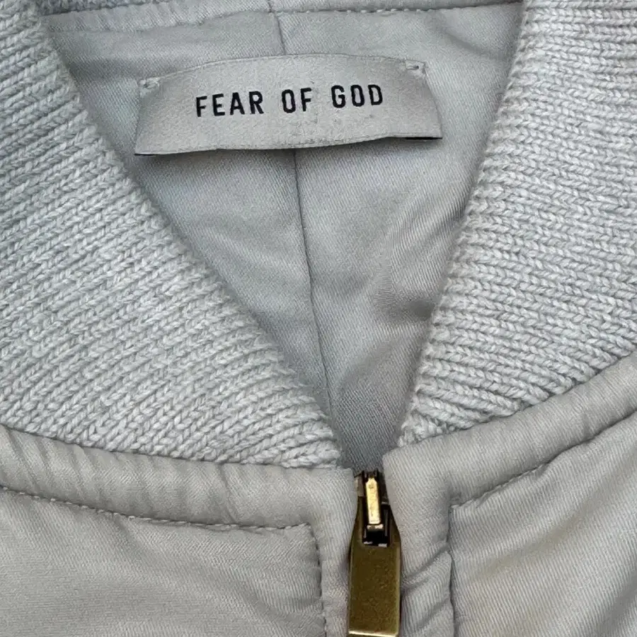 피어오브갓 이터널 나일론 트윌 봄버 자켓 시멘트 FEAR OF GOD E