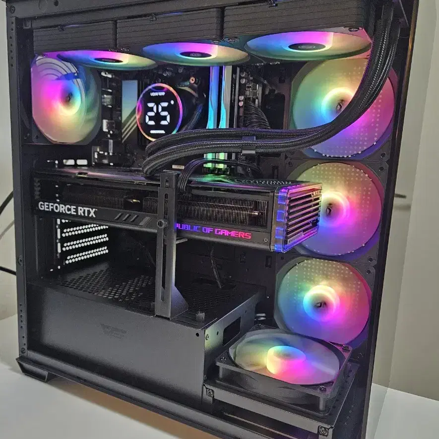 9800X3D 4070Ti 스트릭스 게이밍 데스크탑