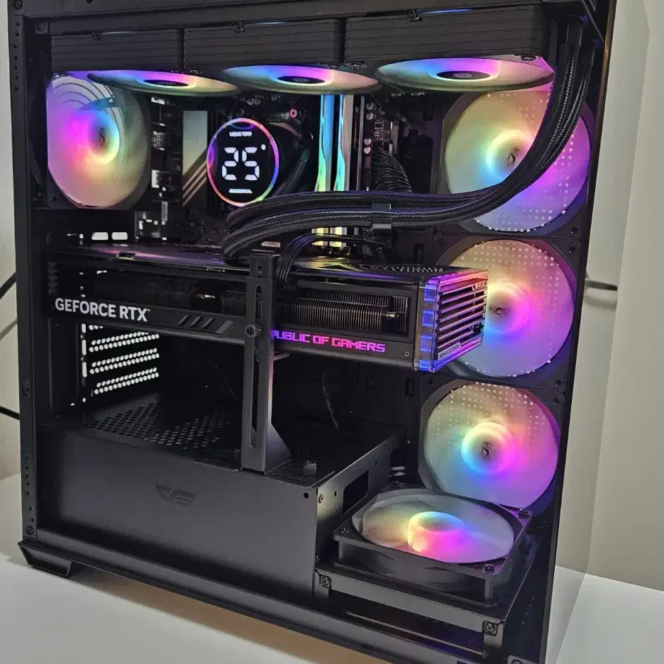 9800X3D 4070Ti 스트릭스 게이밍 데스크탑