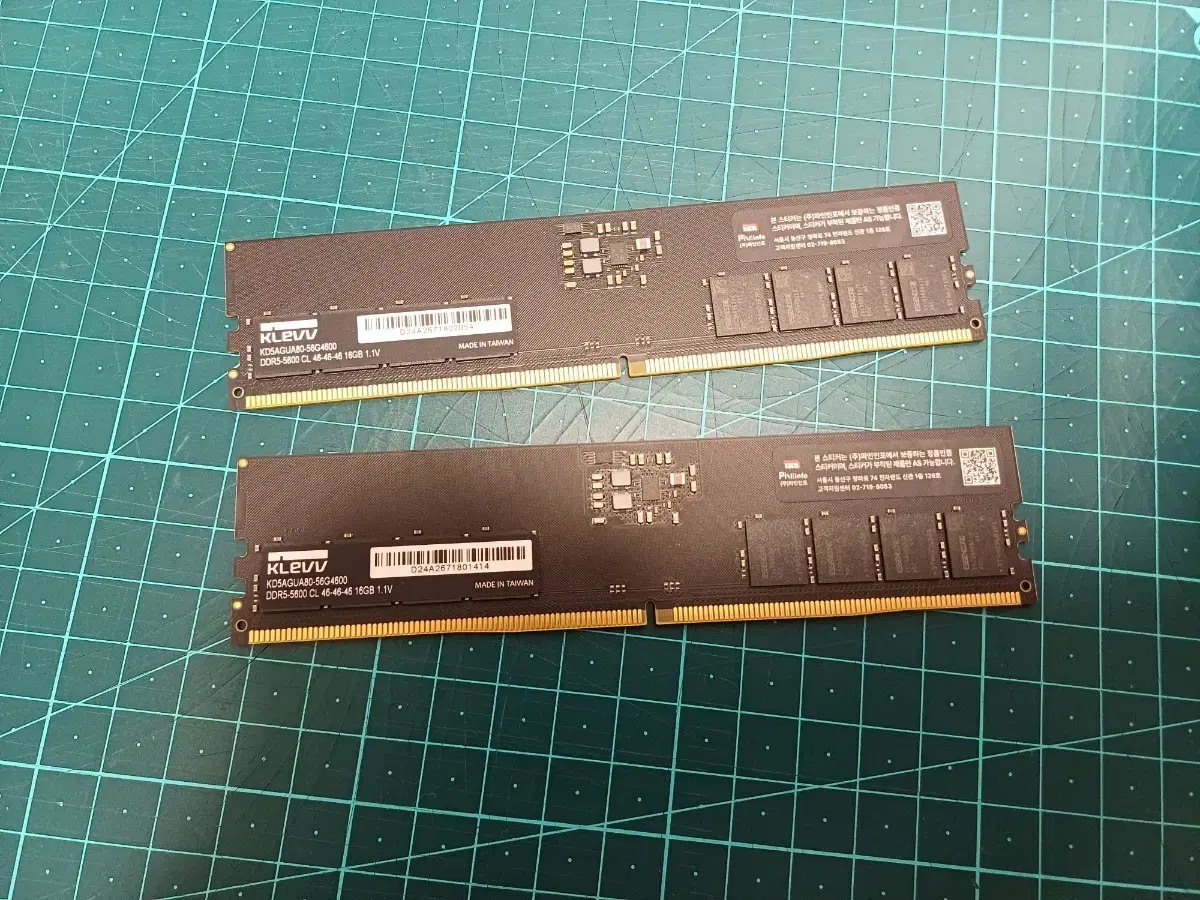 에센코어 클레브 DDR5-5600 CL46 파인인포 16GB 2장