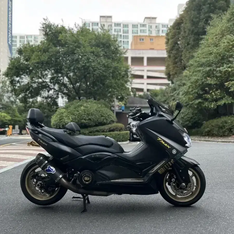 TMAX530 떼르미뇨니 풀파츠