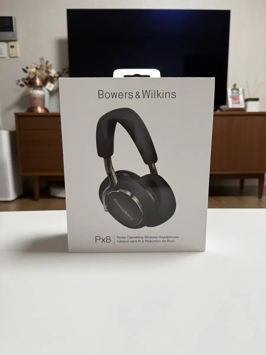 [팝니다] Bowers & Wilkins PX8