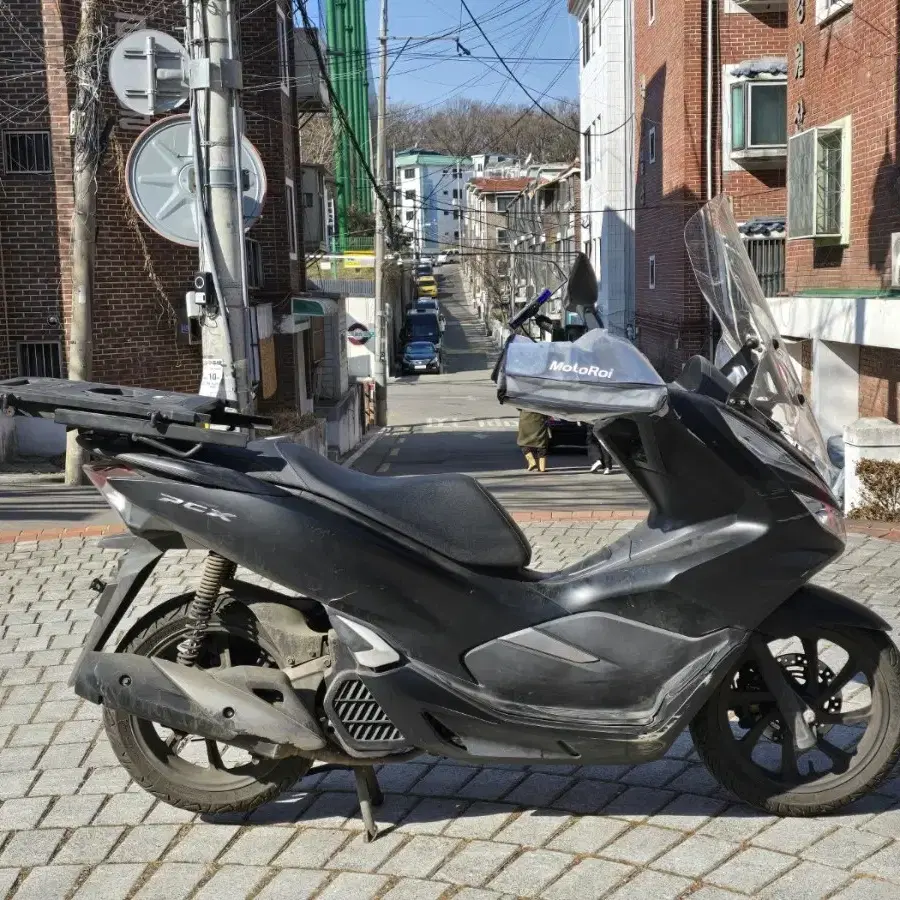 혼다 PCX125 20년식 더뉴모델 판매합니다