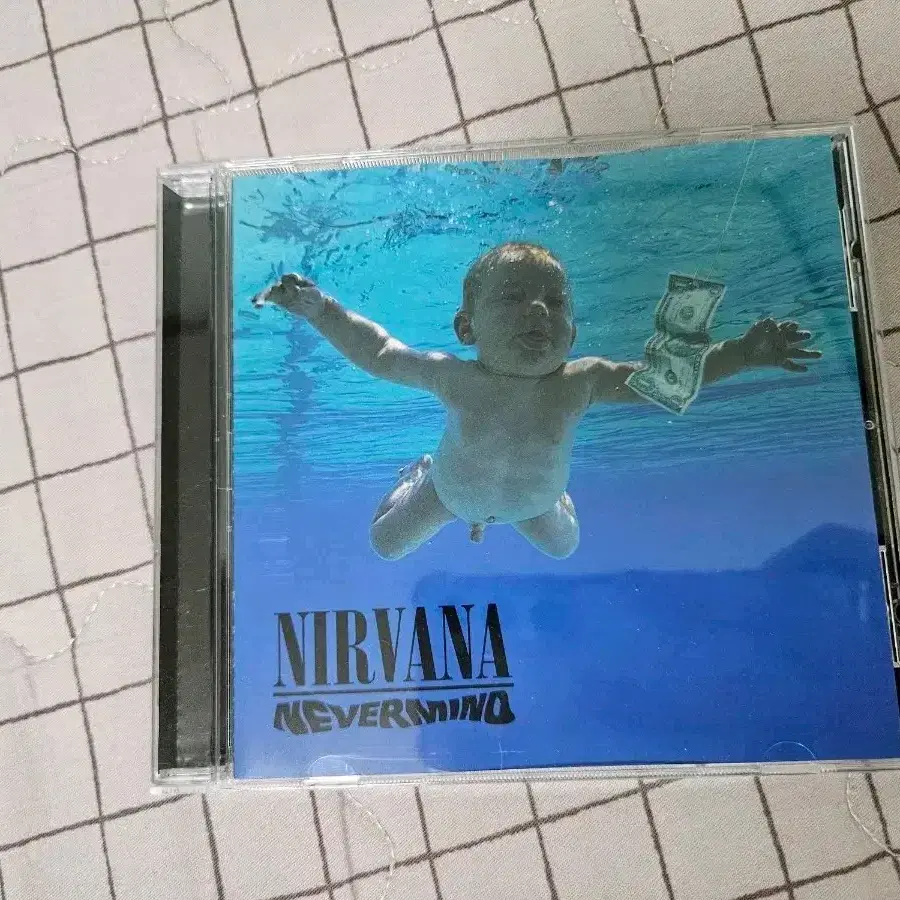 nirvana-NEVERMIND cd