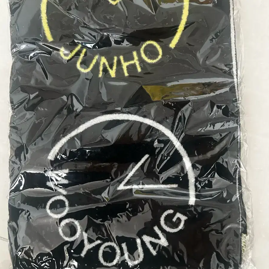 MUFFLER TOWEL - JUNHO / 2PM