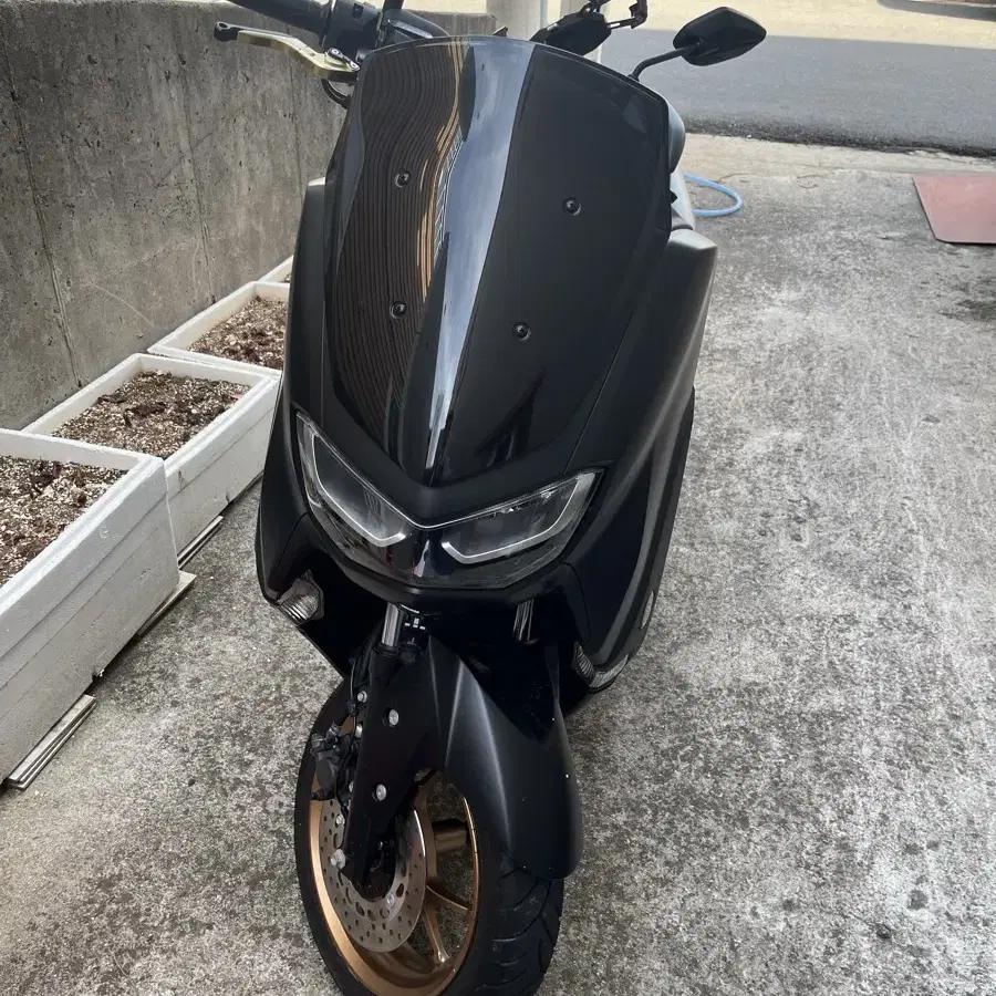 23년식 Nmax 125 새것같은중고팝니다