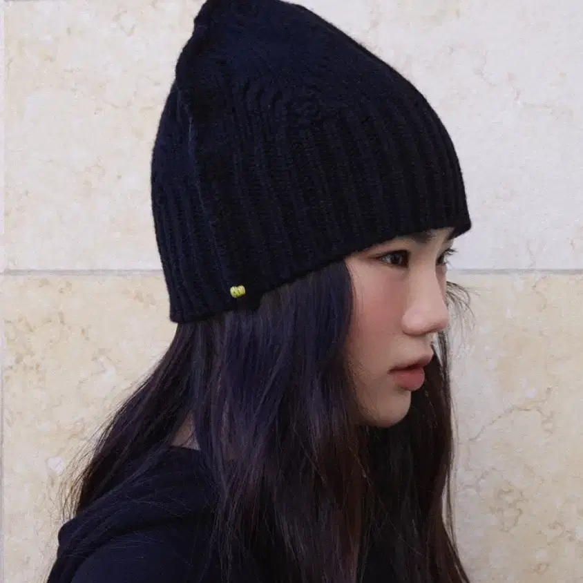 나비버스 upturned beanie