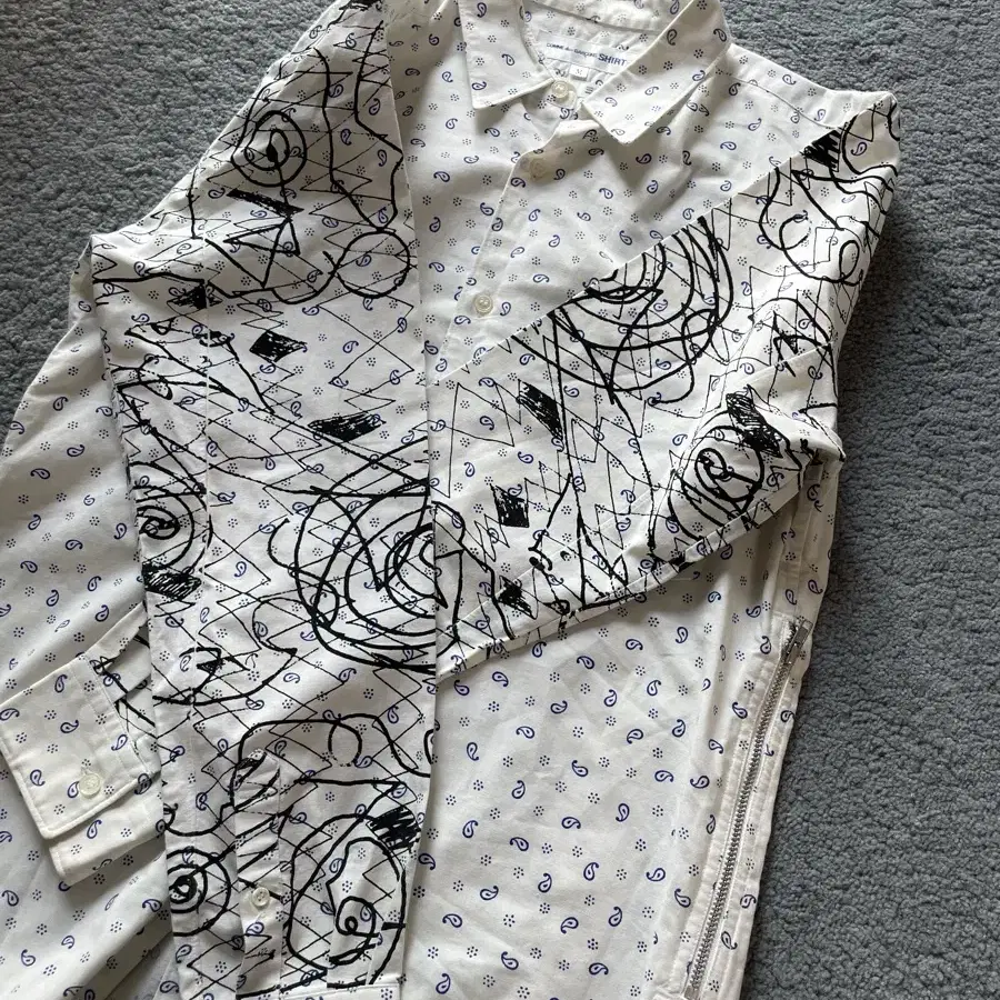 Comme des Garcons Shirt 꼼데가르송 아트워크 셔츠