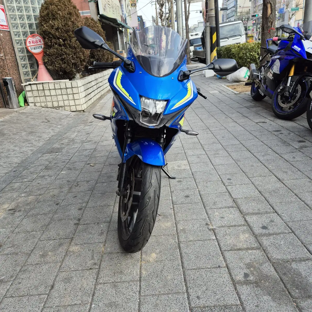 2018년 SUZUKI GSX125R 판매합니다.