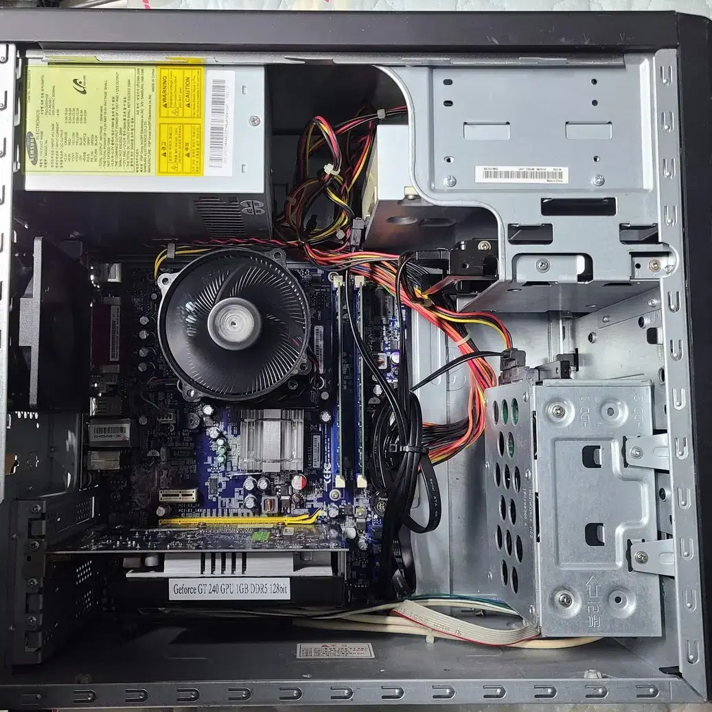 윈도우 XP 전용 Q9500, SSD 120, HDD 500GB, 무선랜