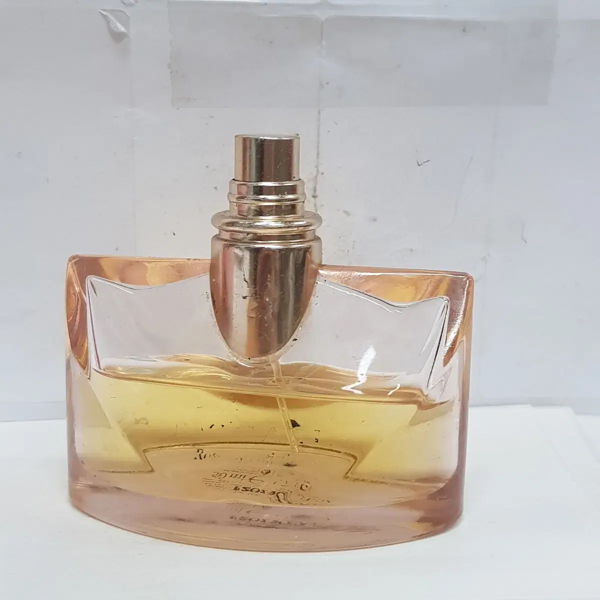 설명) 불가리 로즈 에센셜 edp 50ml 0206