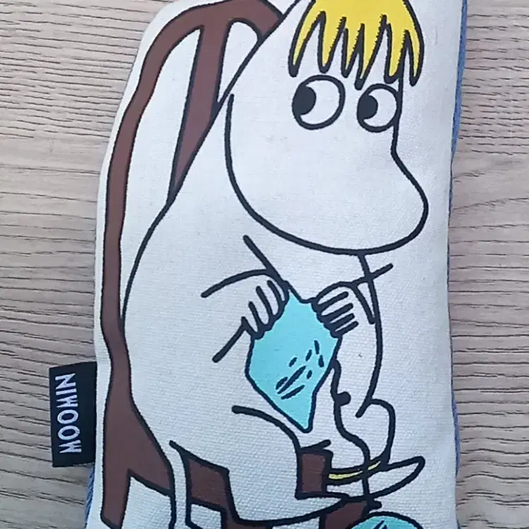 MOOMIN 무민 파우치- 판매가격:  직거래시 15,000 원