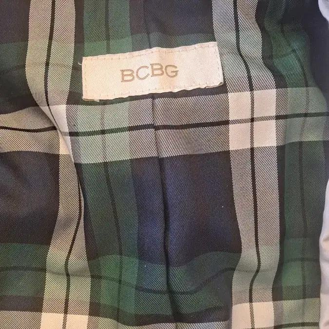 BCBG 퀼팅 패딩점퍼