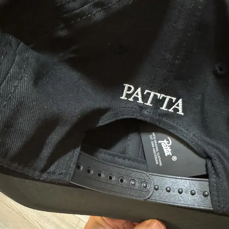 Patta 파타 스냅백 모자