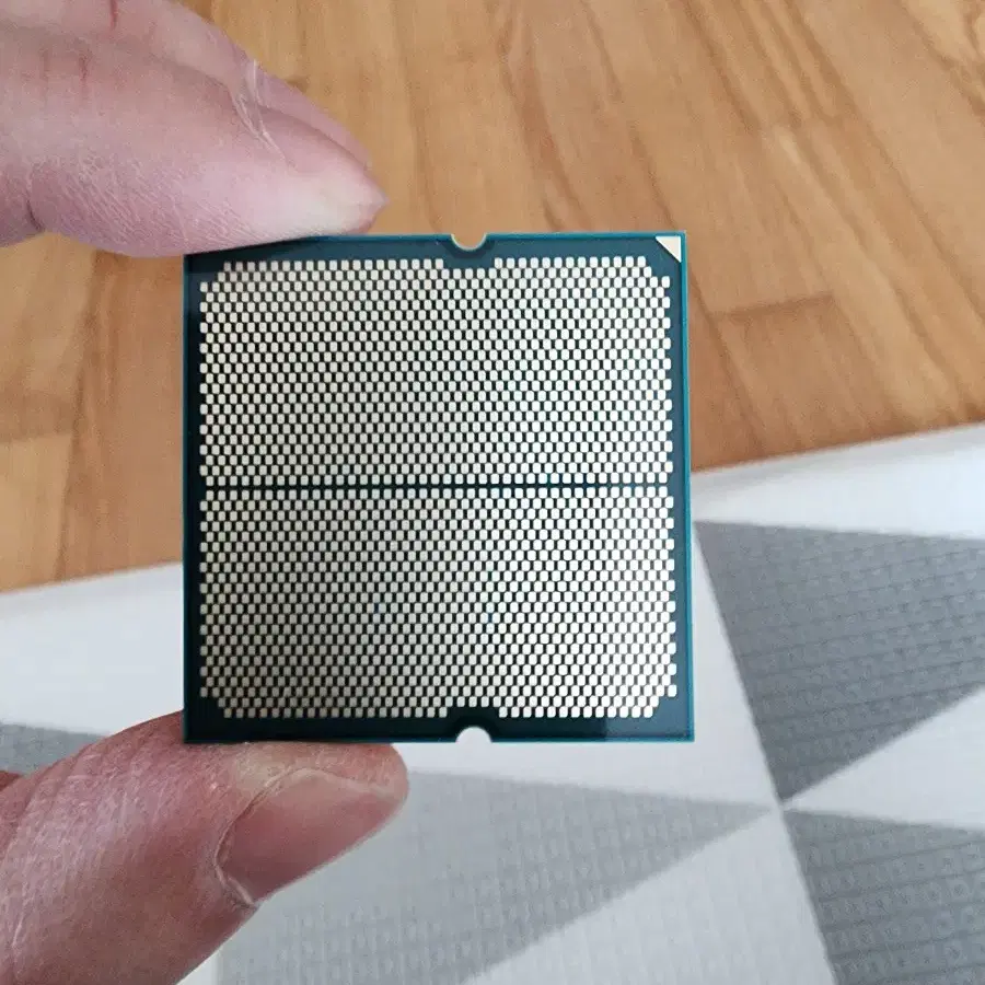 AMD 라이젠7 - 7700