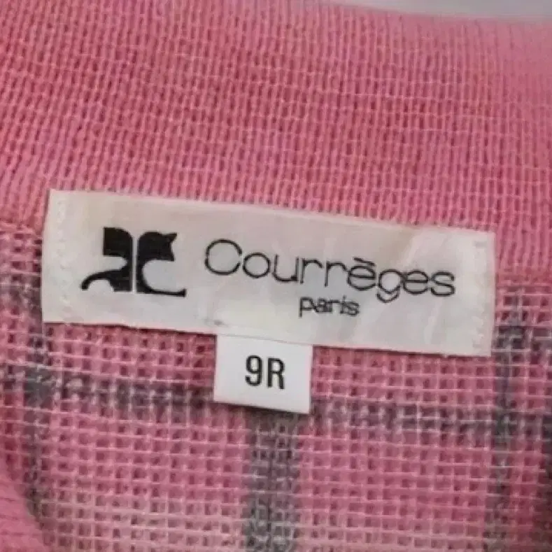 (빈티지) COURREGES 꾸레쥬 100% WOOL