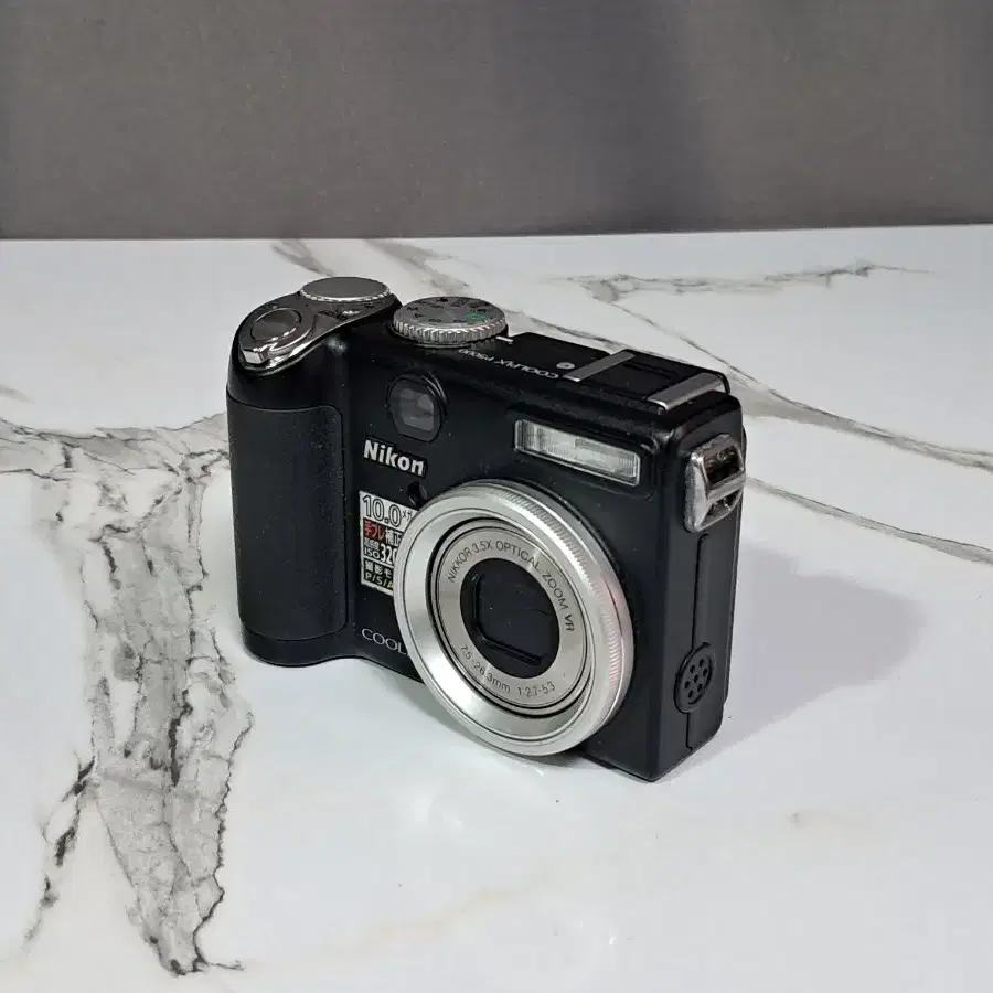 (준민트급)니콘 Nikon 쿨픽스 P5000 빈티지카메라