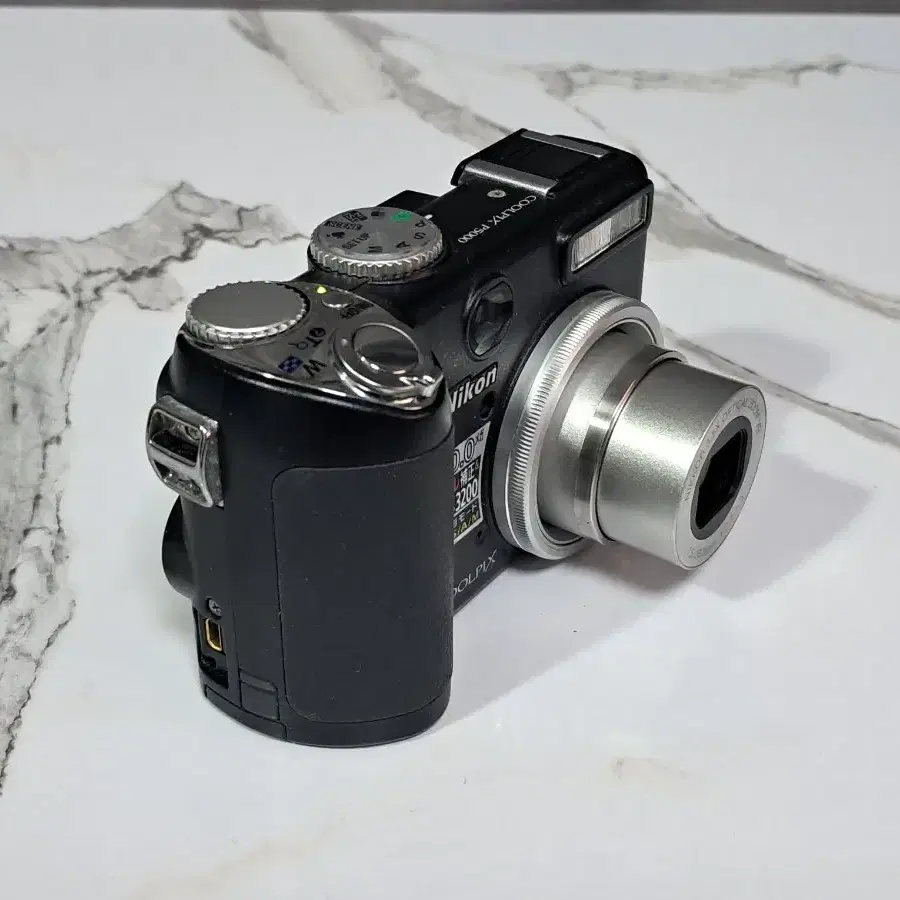 (준민트급)니콘 Nikon 쿨픽스 P5000 빈티지카메라