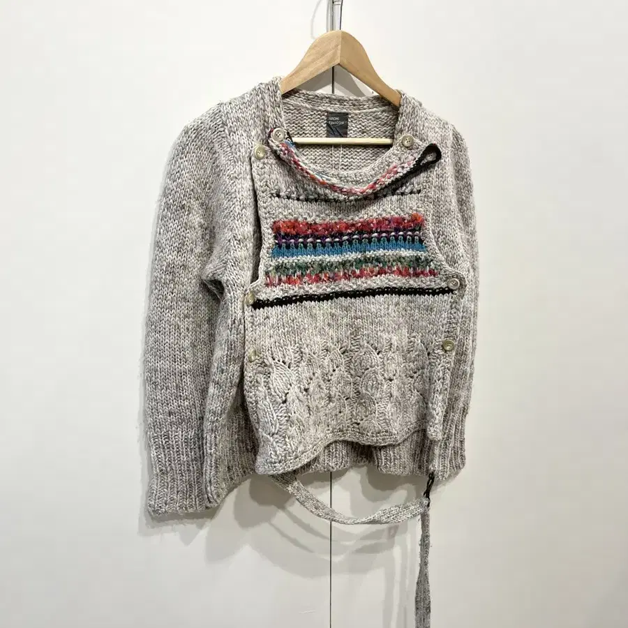 HIROMI TSUYOSHI Sweater