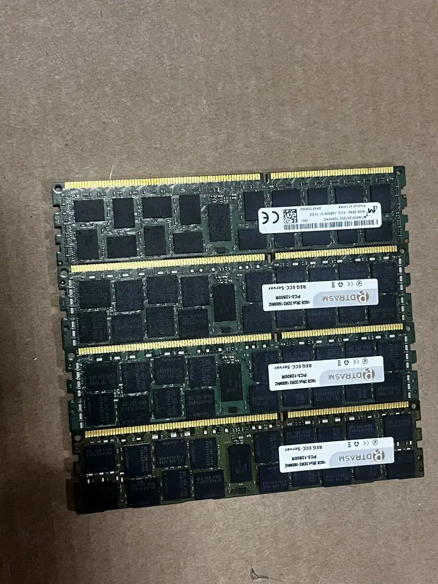 Ddr3 16gb 1600mhz 4개