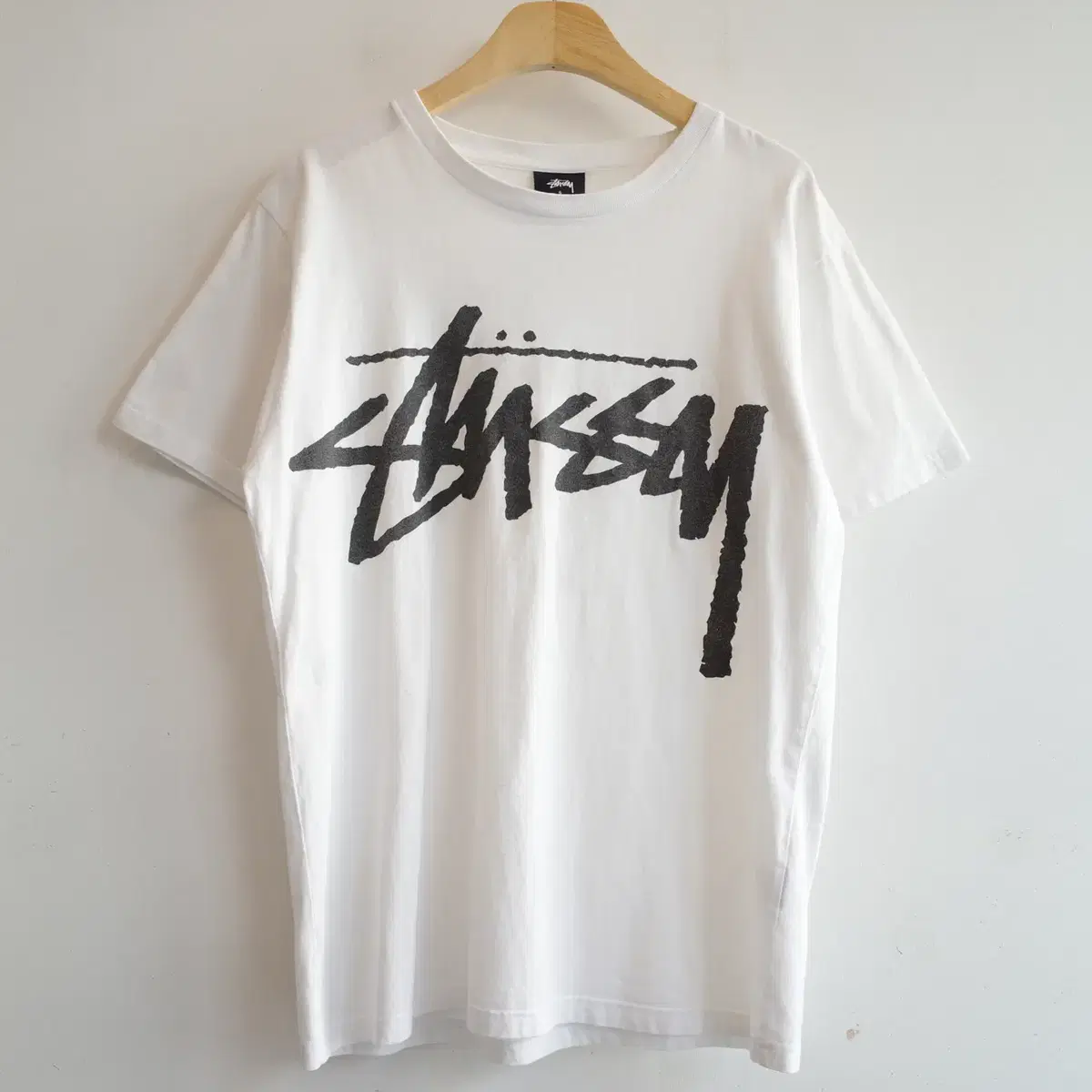 STUSSY 스투시 레터링 로고 티셔츠