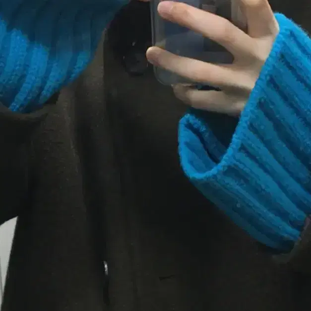 지비에이치 어페럴 CASHMERE RIBBED TURTLENECK