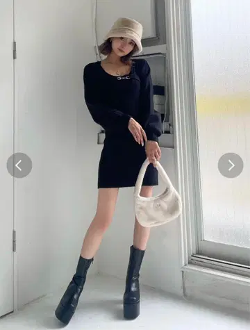 EMODA 체인 커버 니트 원피스