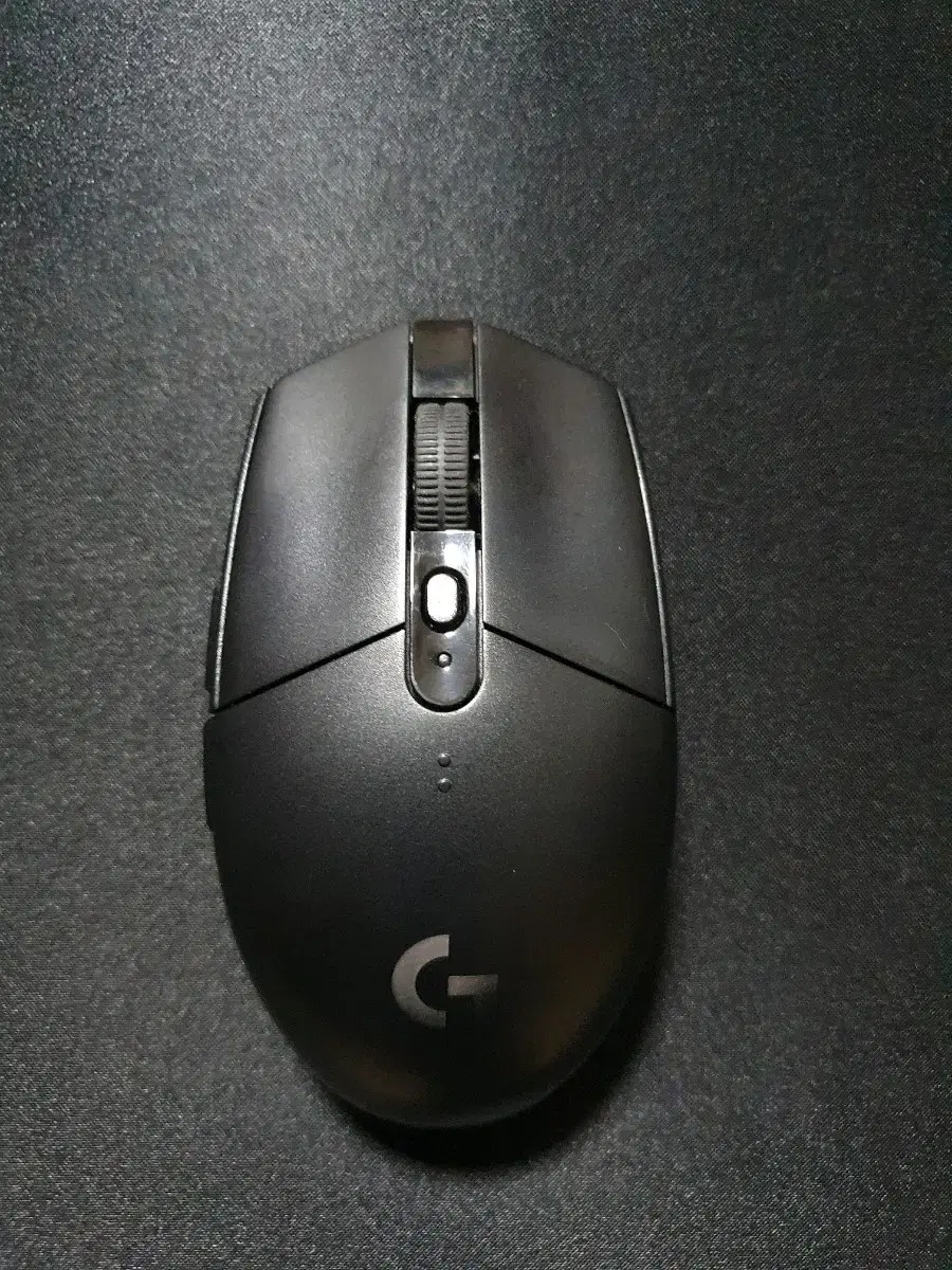 로지텍 G 304 LIGHTSPEED 무선 마우스