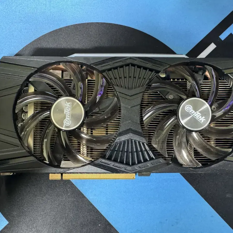 RTX 2070 그래픽카드 팝니다