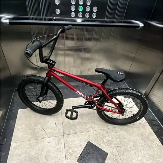 Flybikes, supernova BMX