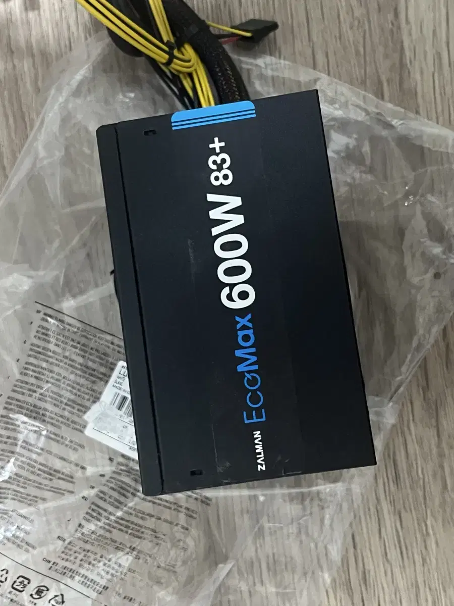 잘만 파워 에코맥스 600w 83+