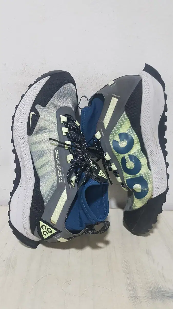 택포255~260 정품 NIKE ACG REACT/ZOOM 쿠션 트레킹화