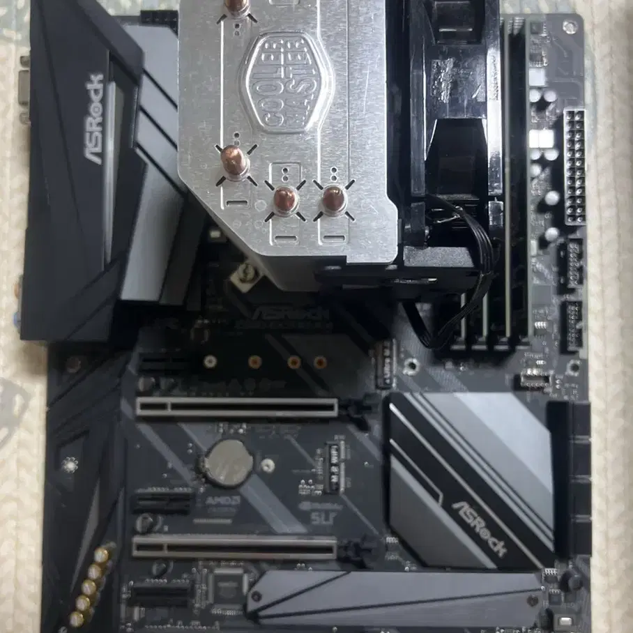 9600k+Z390 반본체