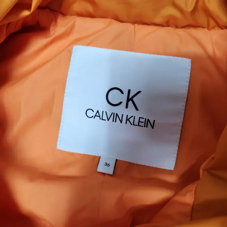 CK  CALVIN KLEIN 구스 패딩