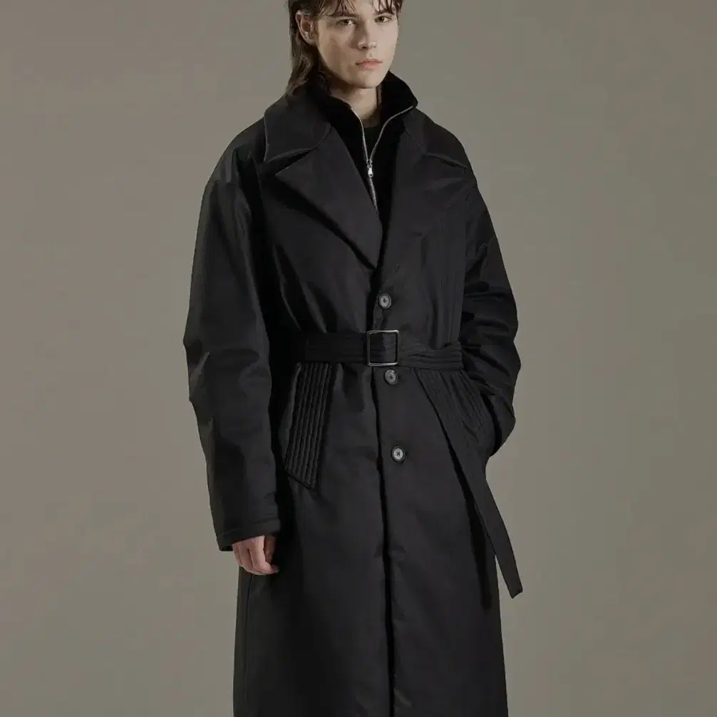 매종미네드 TURTLE NECK BELTED LONG DOWN COAT