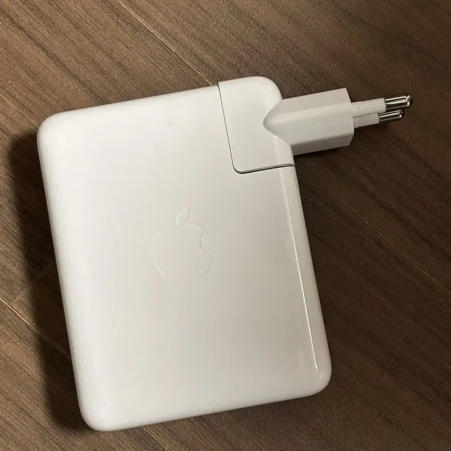 Apple usb-c 140W 어댑터(정품)