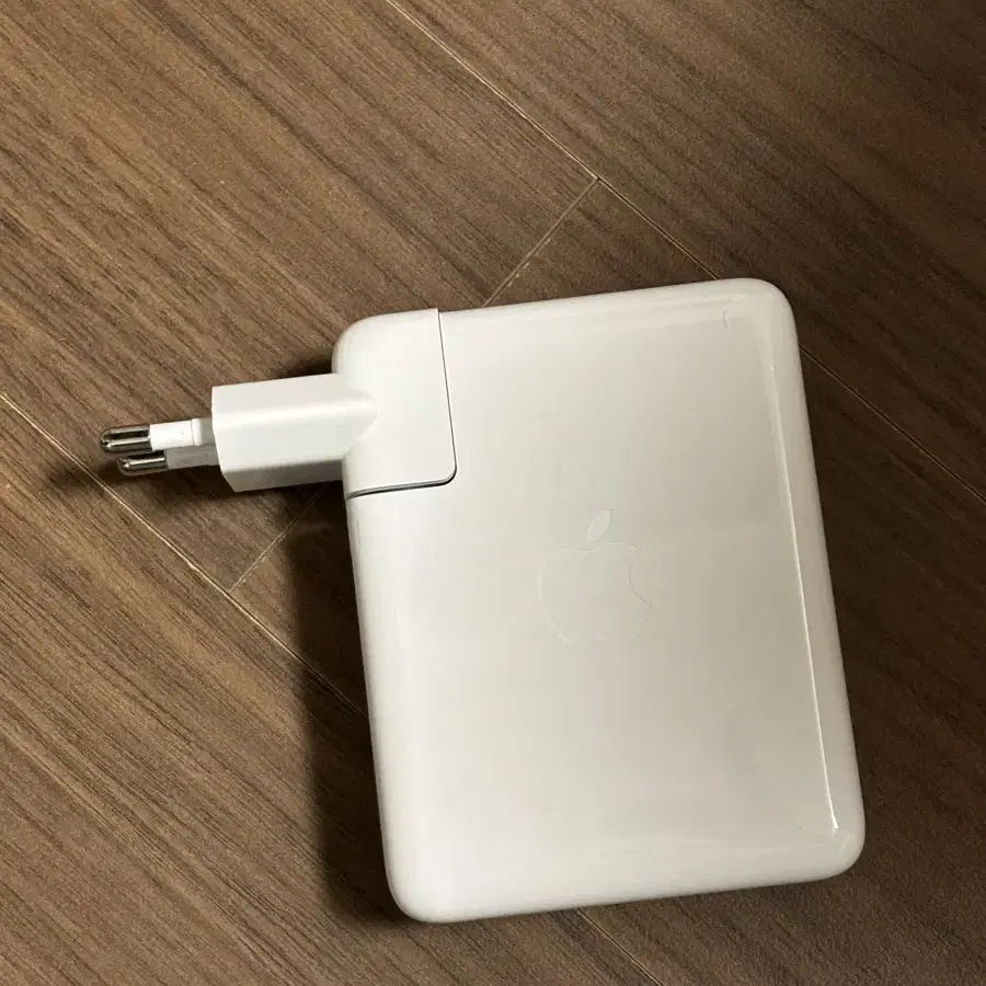 Apple usb-c 140W 어댑터(정품)