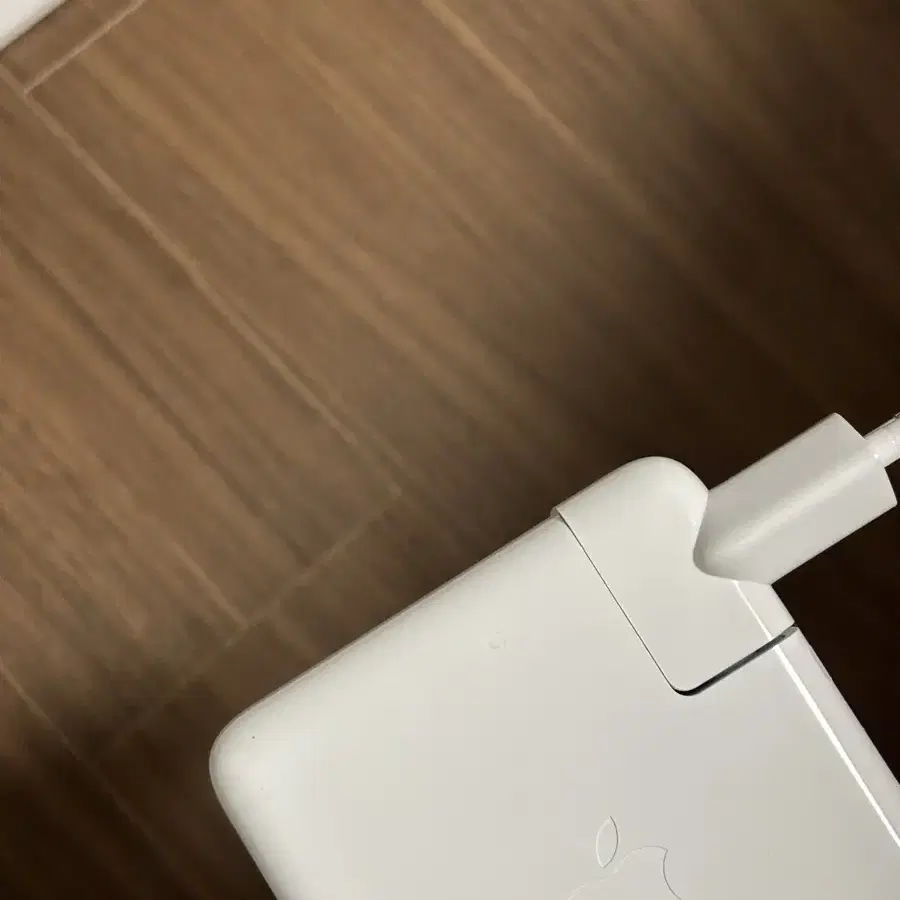 Apple usb-c 140W 어댑터(정품)