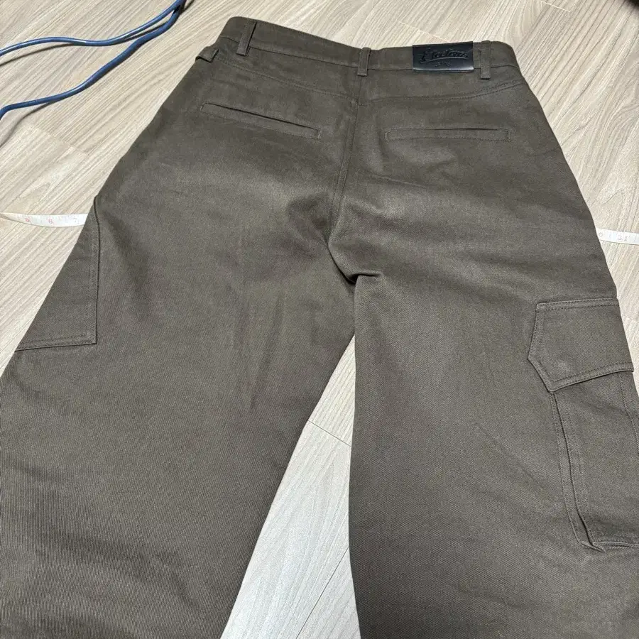 Etce unblanced cargo pants 언벨런스드 카고팬츠