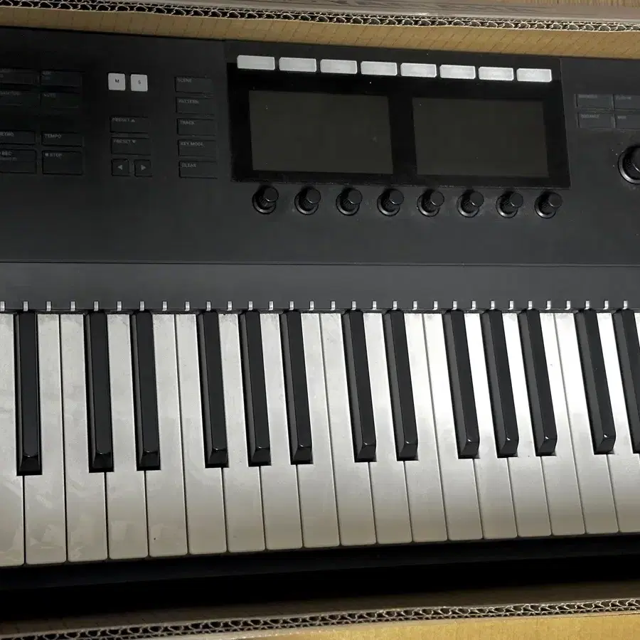 Komplete kontrol s88 mk2