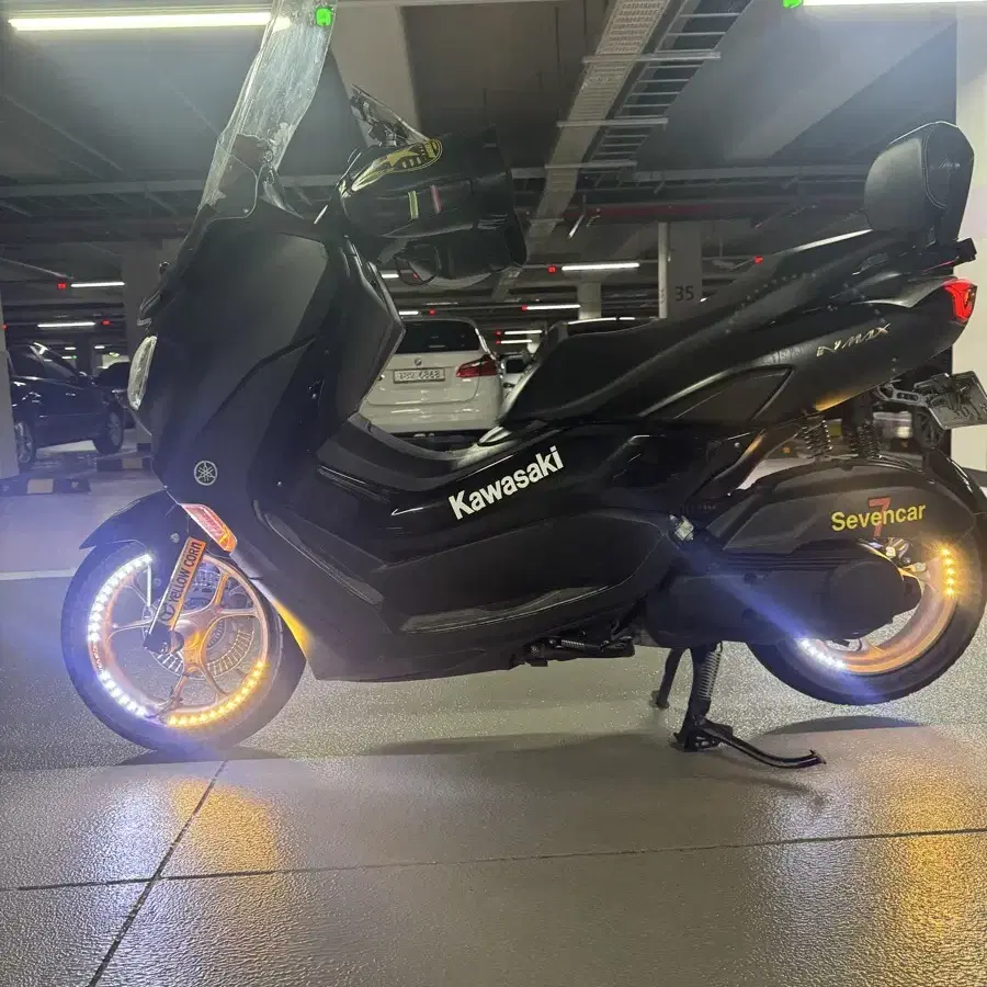 23년식 Nmax125 팝니다