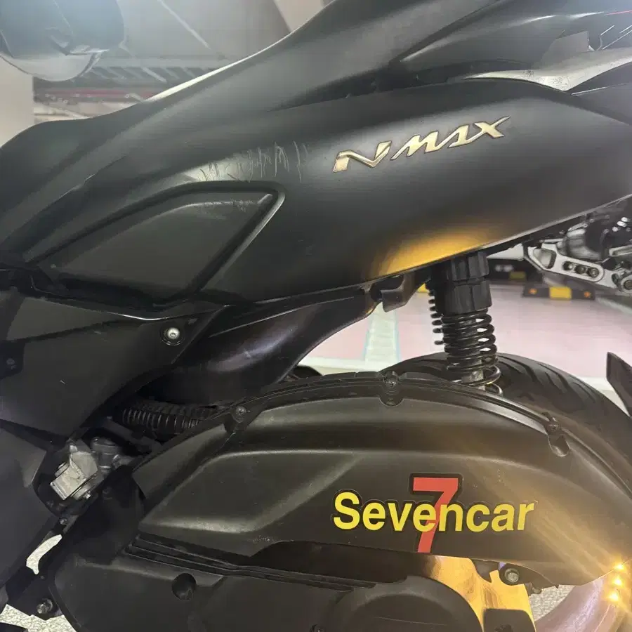 23년식 Nmax125 팝니다