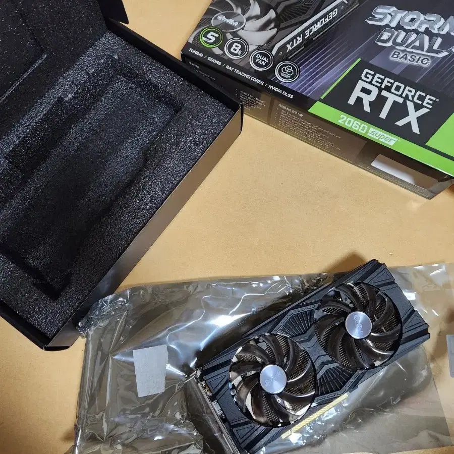 부산 이엠텍 rtx2060super 2060s 팝니다