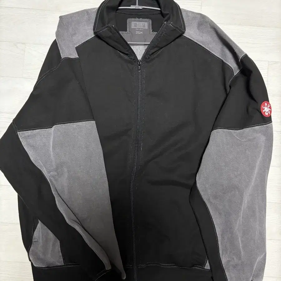 cav empt 카브엠트 오버다이 라이트 집업 자켓 XL