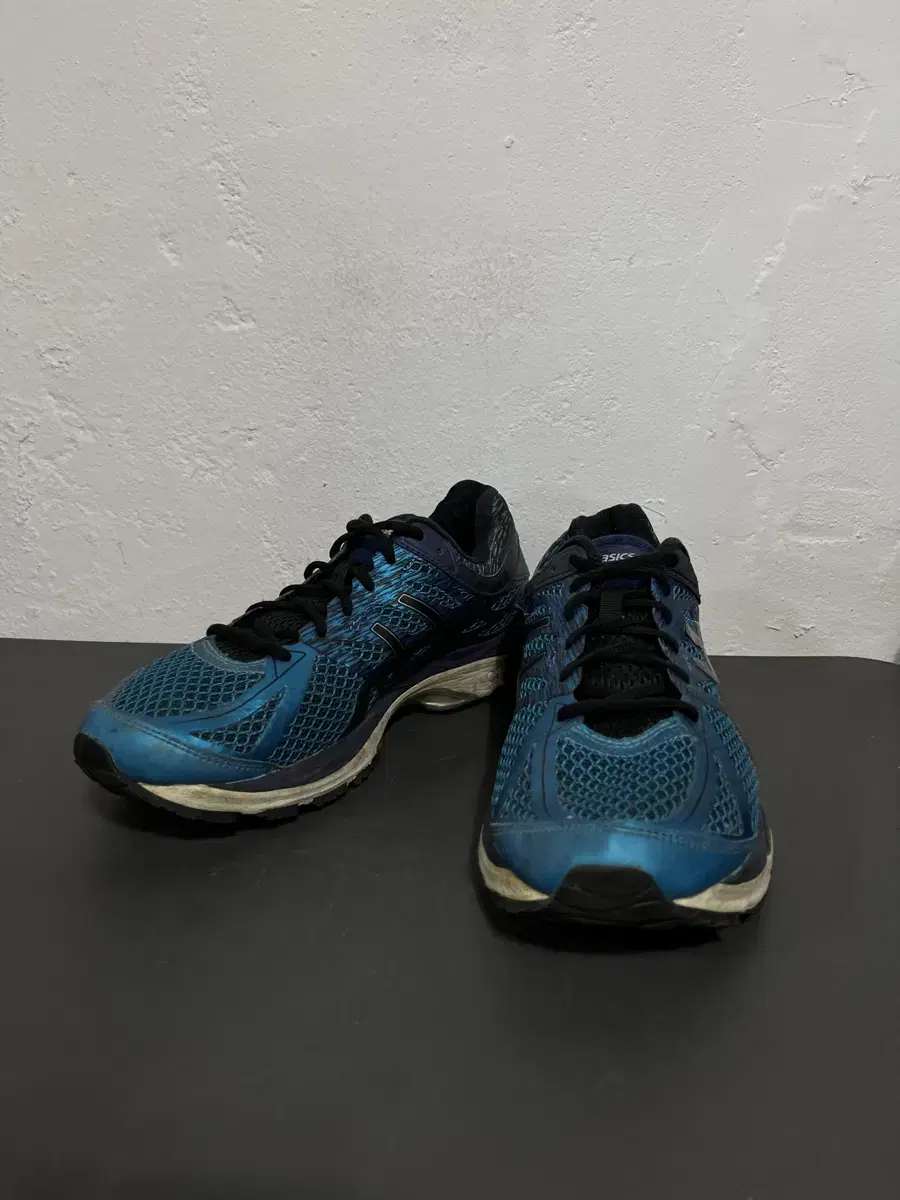 275 Asics 아식스 GEL-CUMULUS17 러닝화 운동화 정품