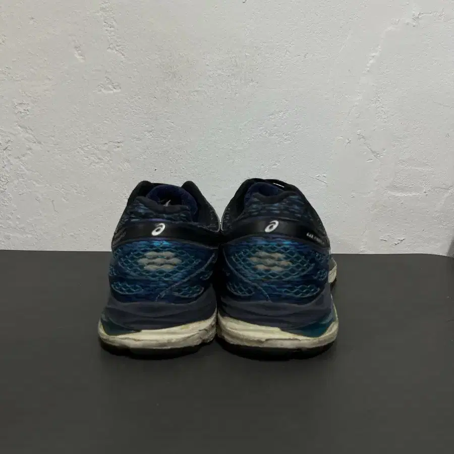 275 Asics 아식스 GEL-CUMULUS17 러닝화 운동화 정품