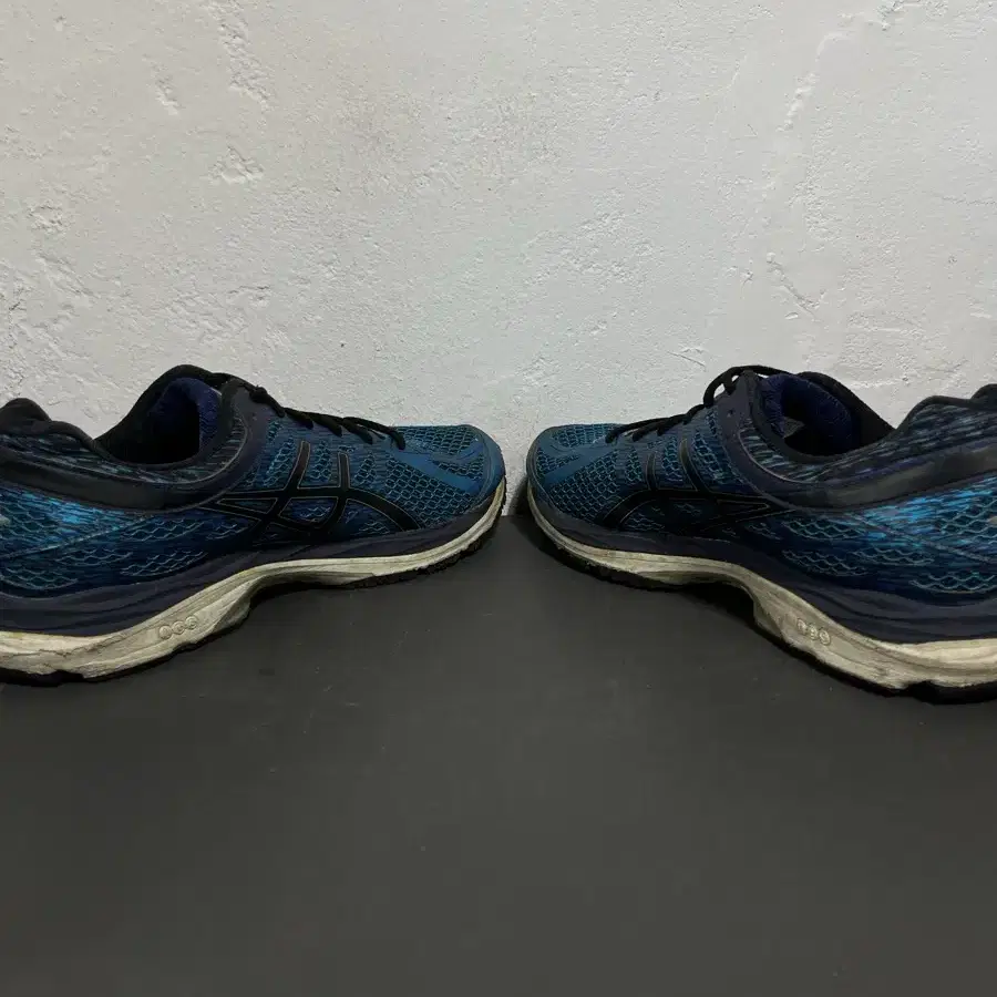 275 Asics 아식스 GEL-CUMULUS17 러닝화 운동화 정품