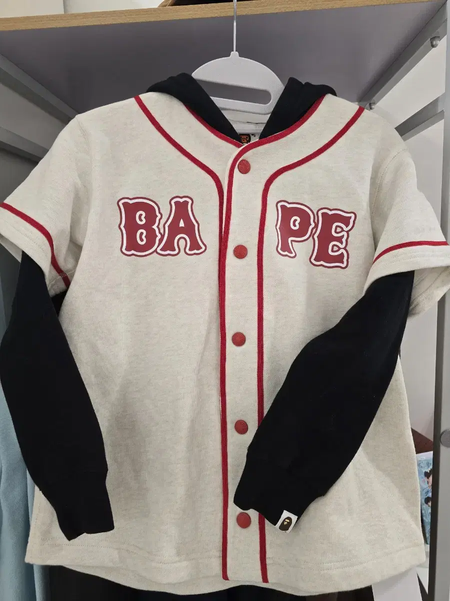 [140] 키즈 베이프 BAPE 레이어드 야구 스웨트셔츠