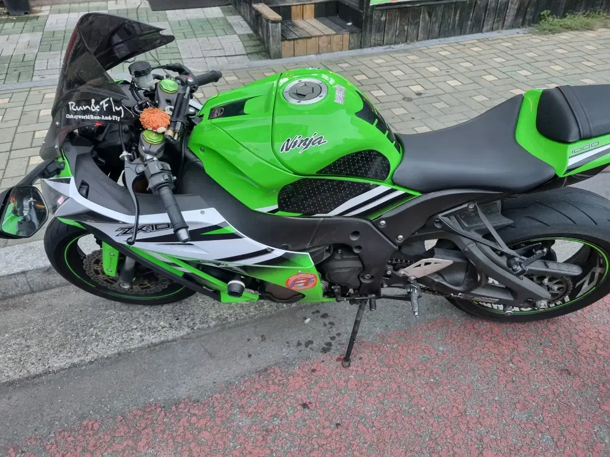 ZX 10R 15년식 한정판